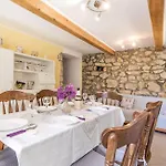 Semesterbostad House With A Parking Space - Gornja, Rab - 14775 Supetarska Draga