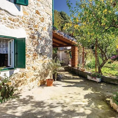 House With A Parking Space - Gornja, Rab - 14775 Feriehus